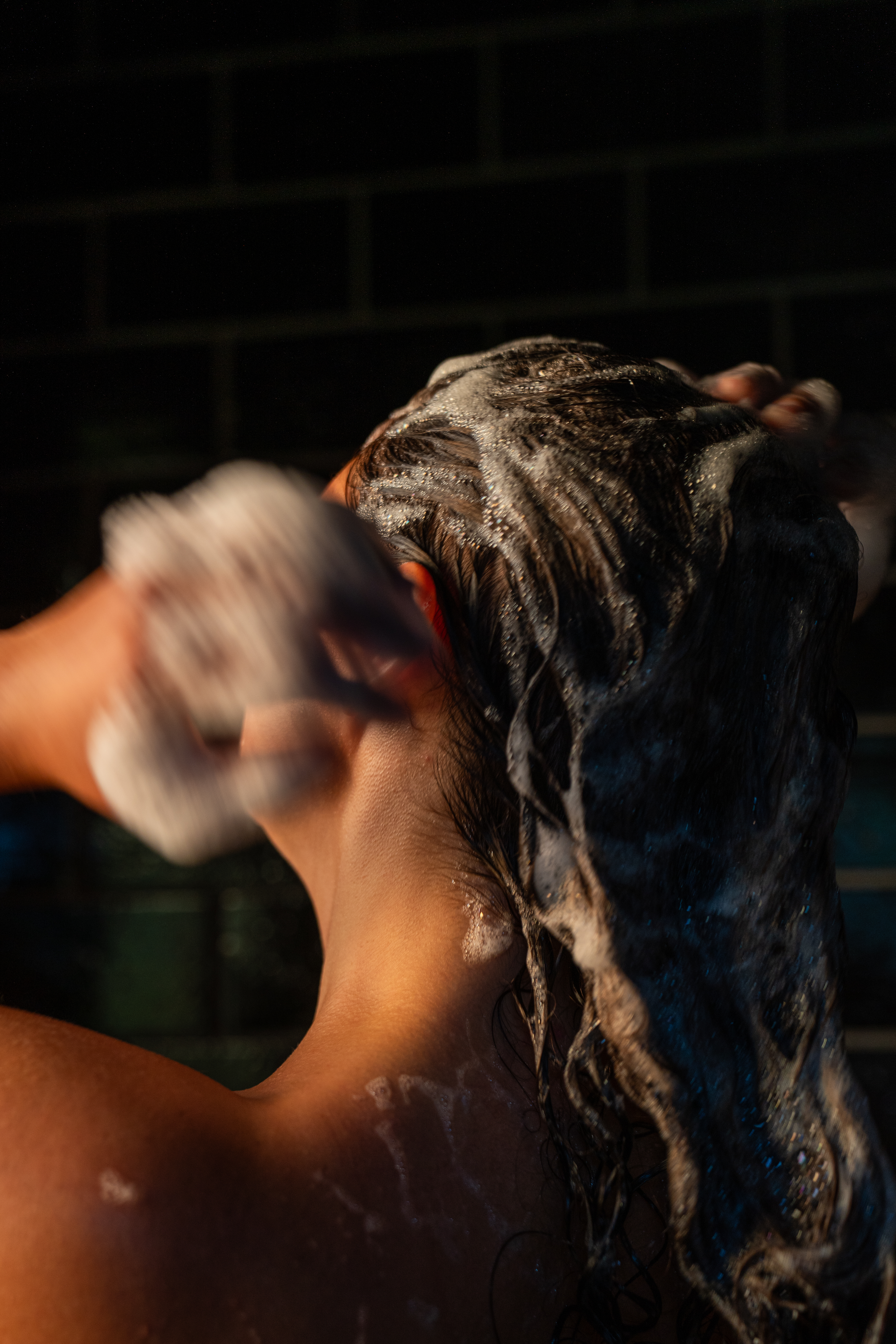 Sandalwood Yuzu Shampoo by WONDER VALLEY