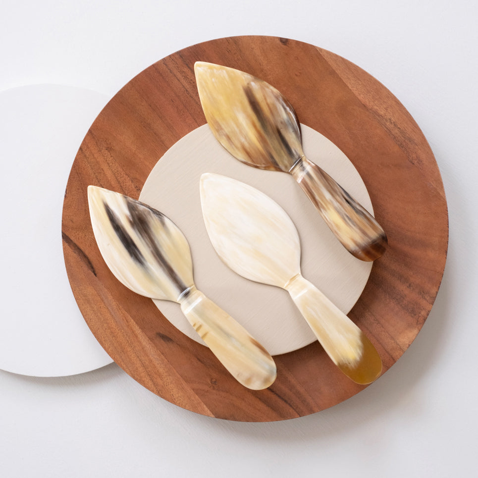 Horn Cake Server by Maadili Collective