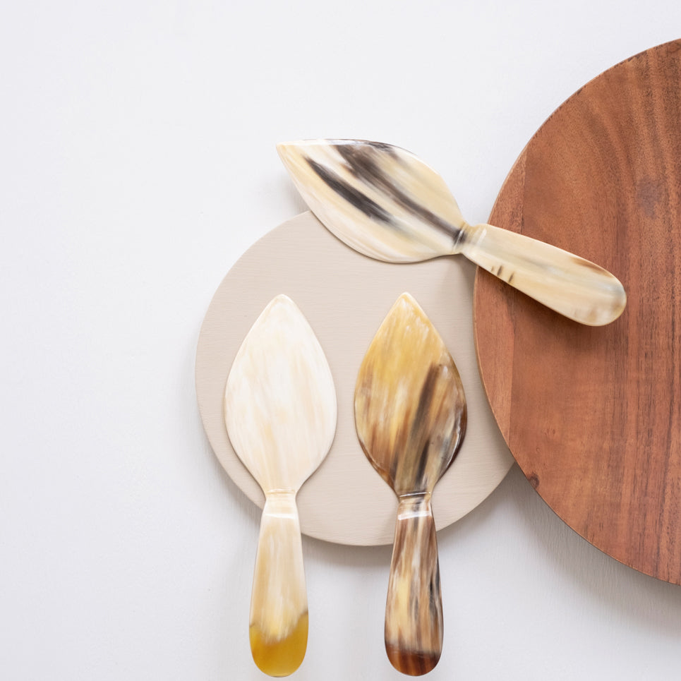 Horn Cake Server by Maadili Collective