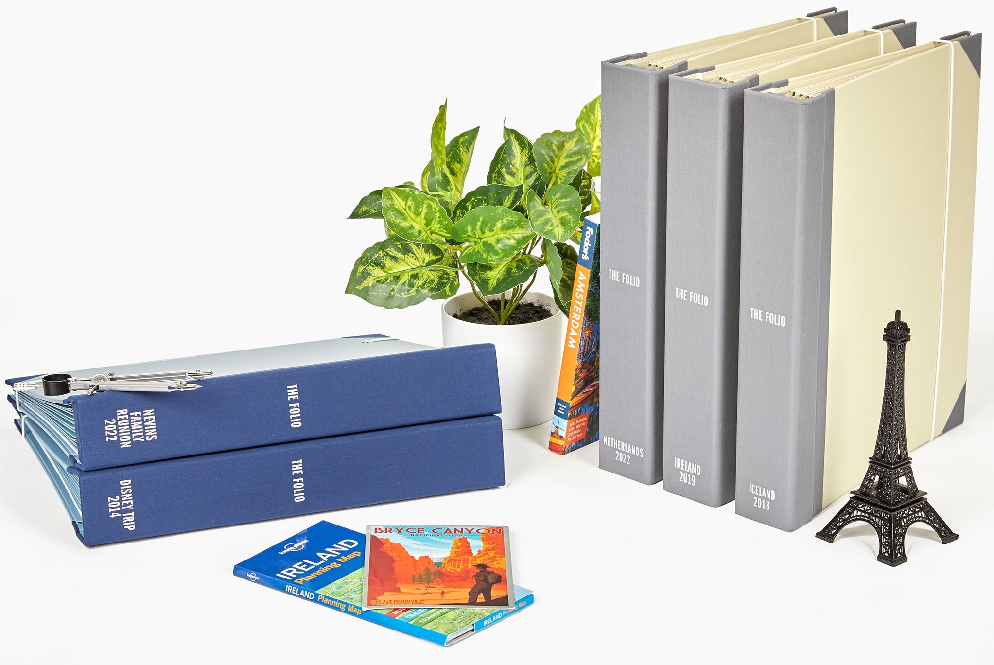 Travel Binder by Savor