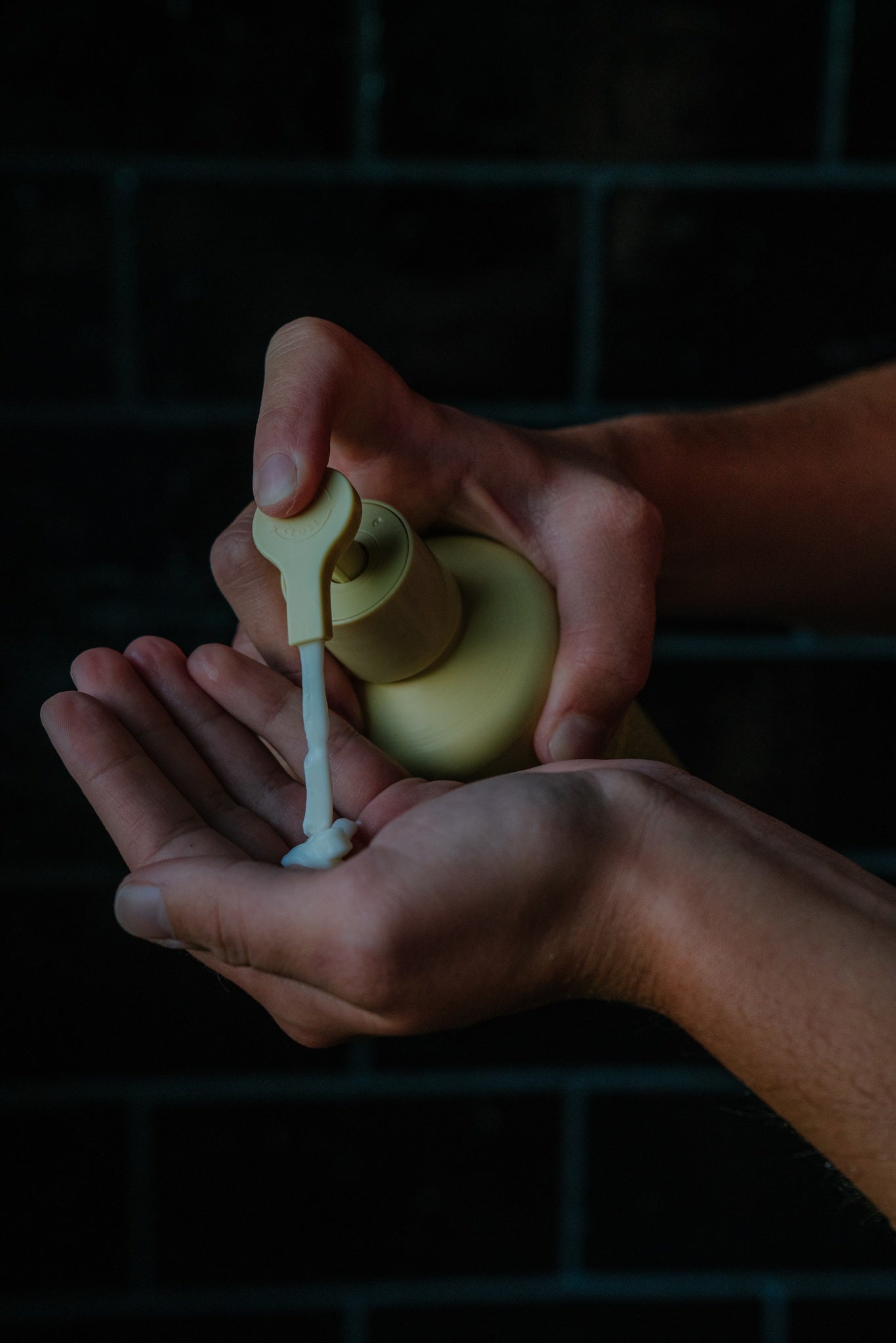 Sandalwood Yuzu Conditioner by WONDER VALLEY