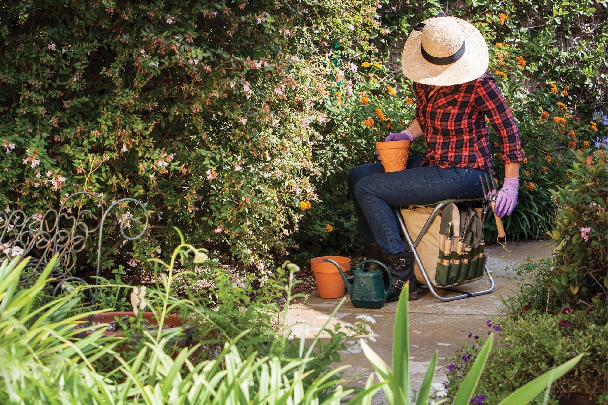 Gardener Folding Seat with Tools by Picnic Time Family of Brands