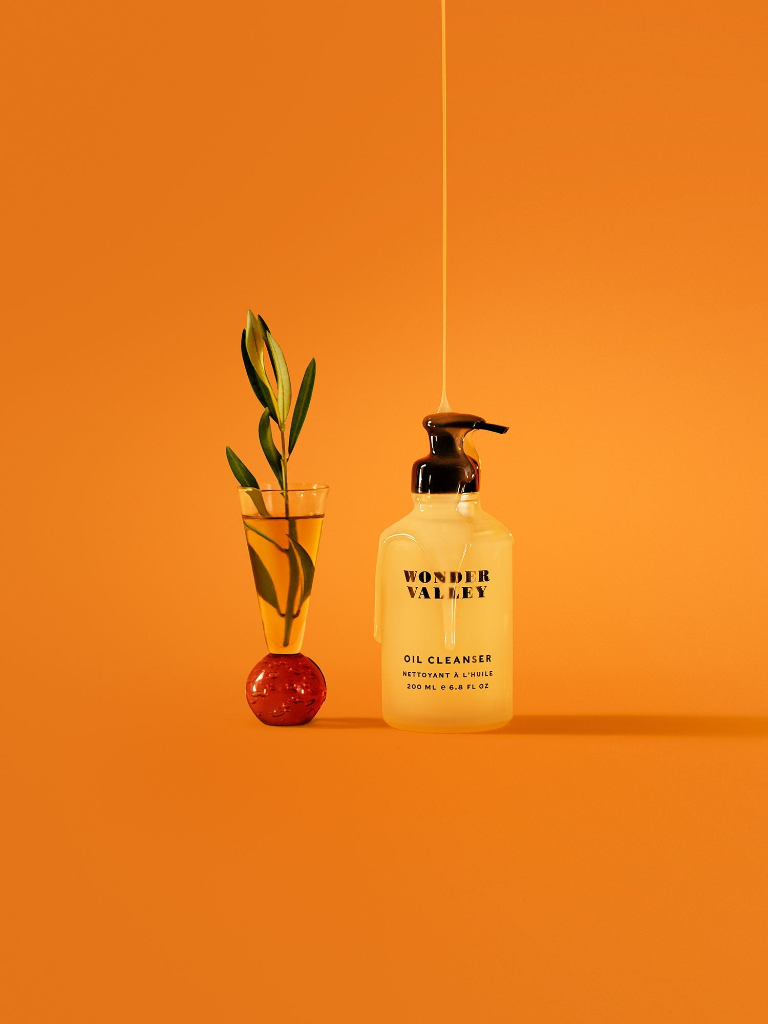 Oil Cleanser by WONDER VALLEY