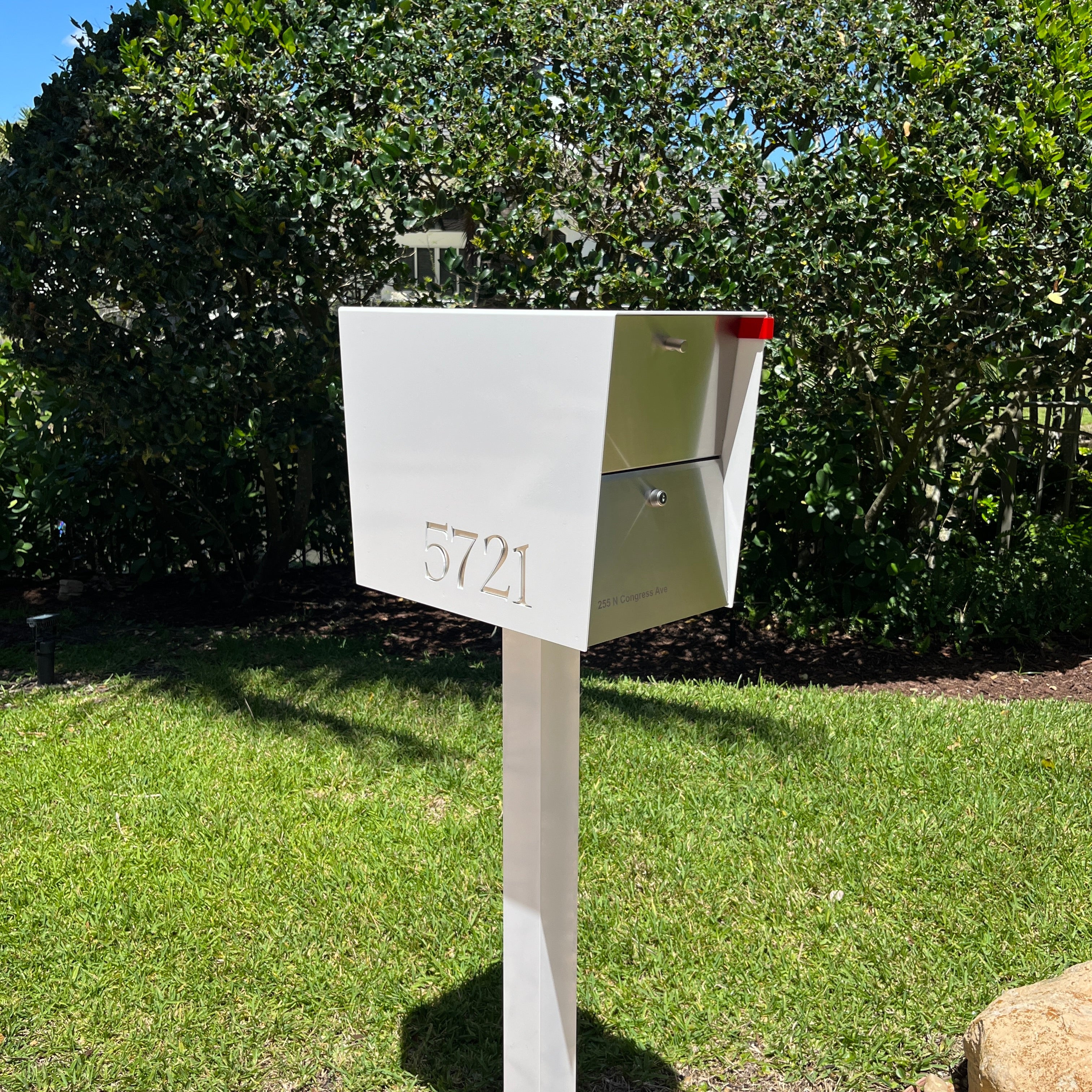 NEW! The UpTown Box Locking Package Dropbox in ARCTIC WHITE - Modern Mailbox by Tedstuff.com