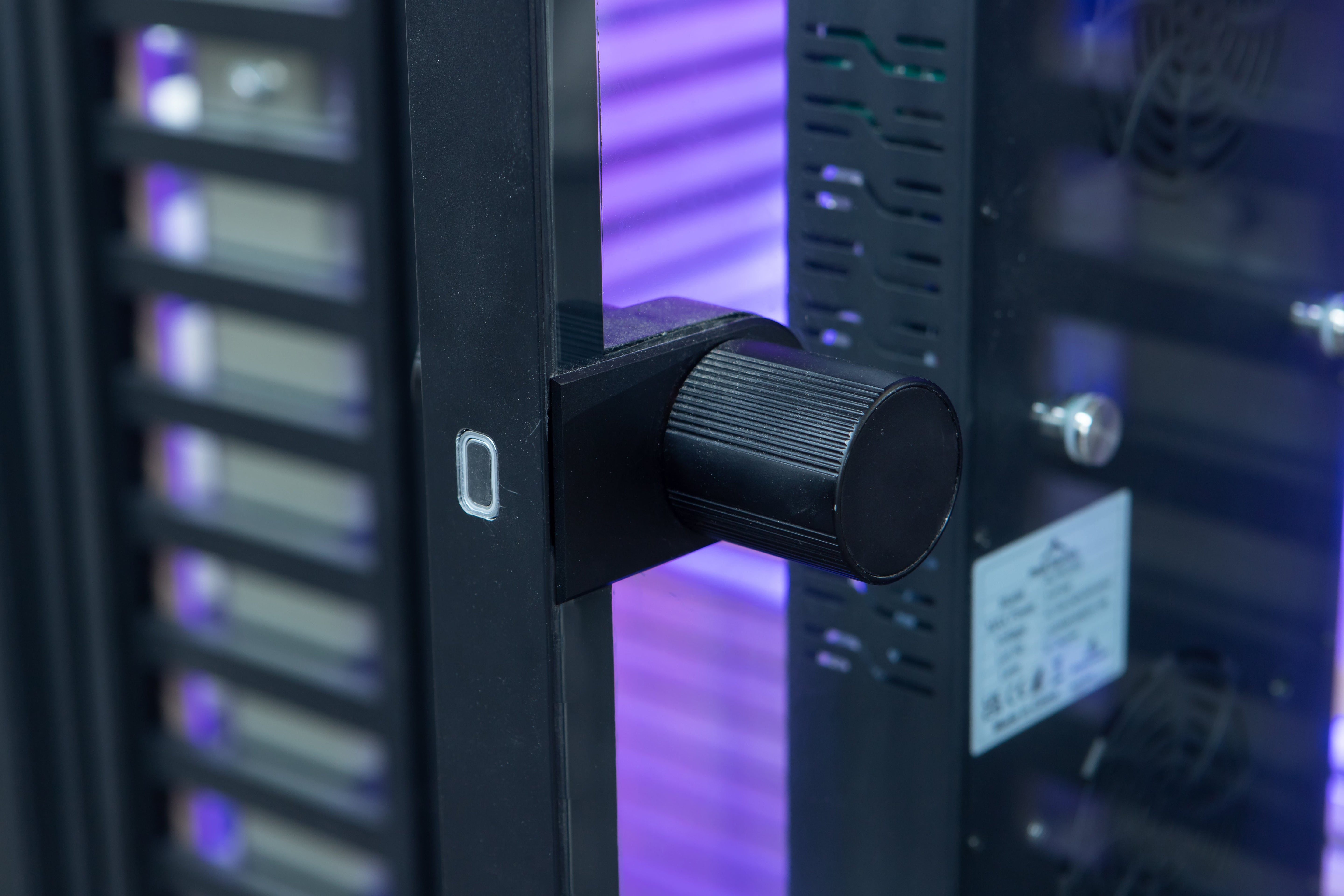 Peak Saunas Kilimanjaro 5-Person Outdoor Full Spectrum Infrared Sauna with Built-In XL Medical-Grade Red Light Therapy and Smart WiFi App Control