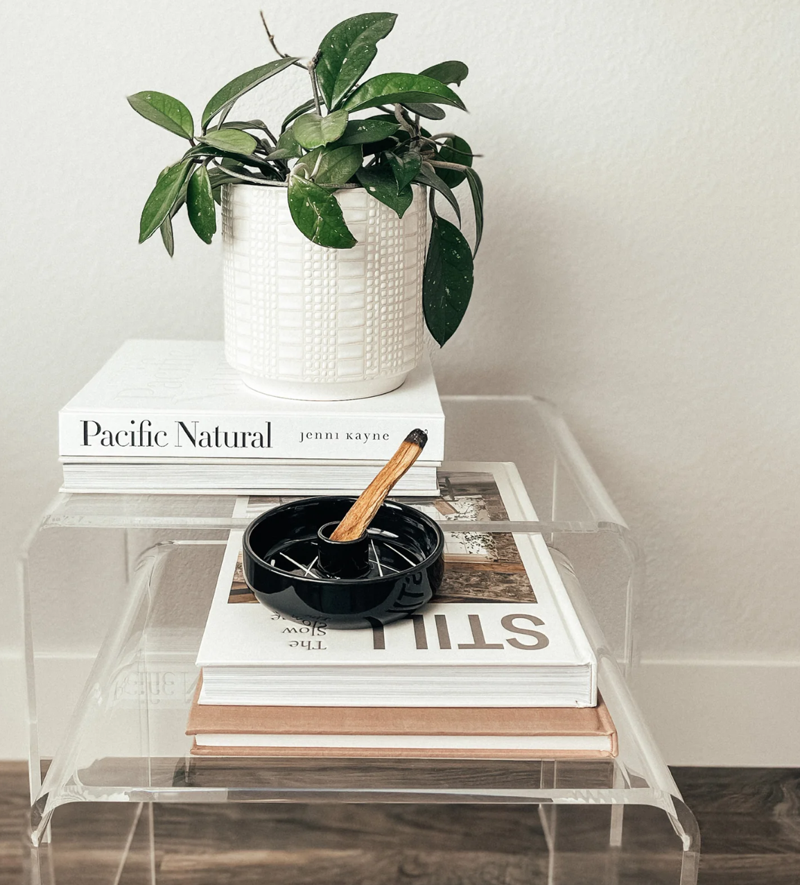 Volcanic Diffusing Rocks, Palo Santo + Ceramic Holders | BURSERA