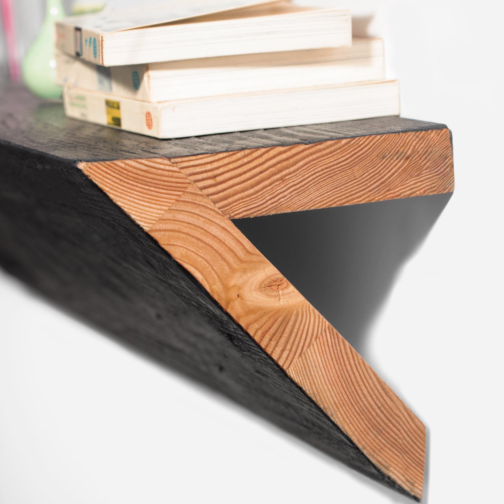 SHELFish shelf by Formr