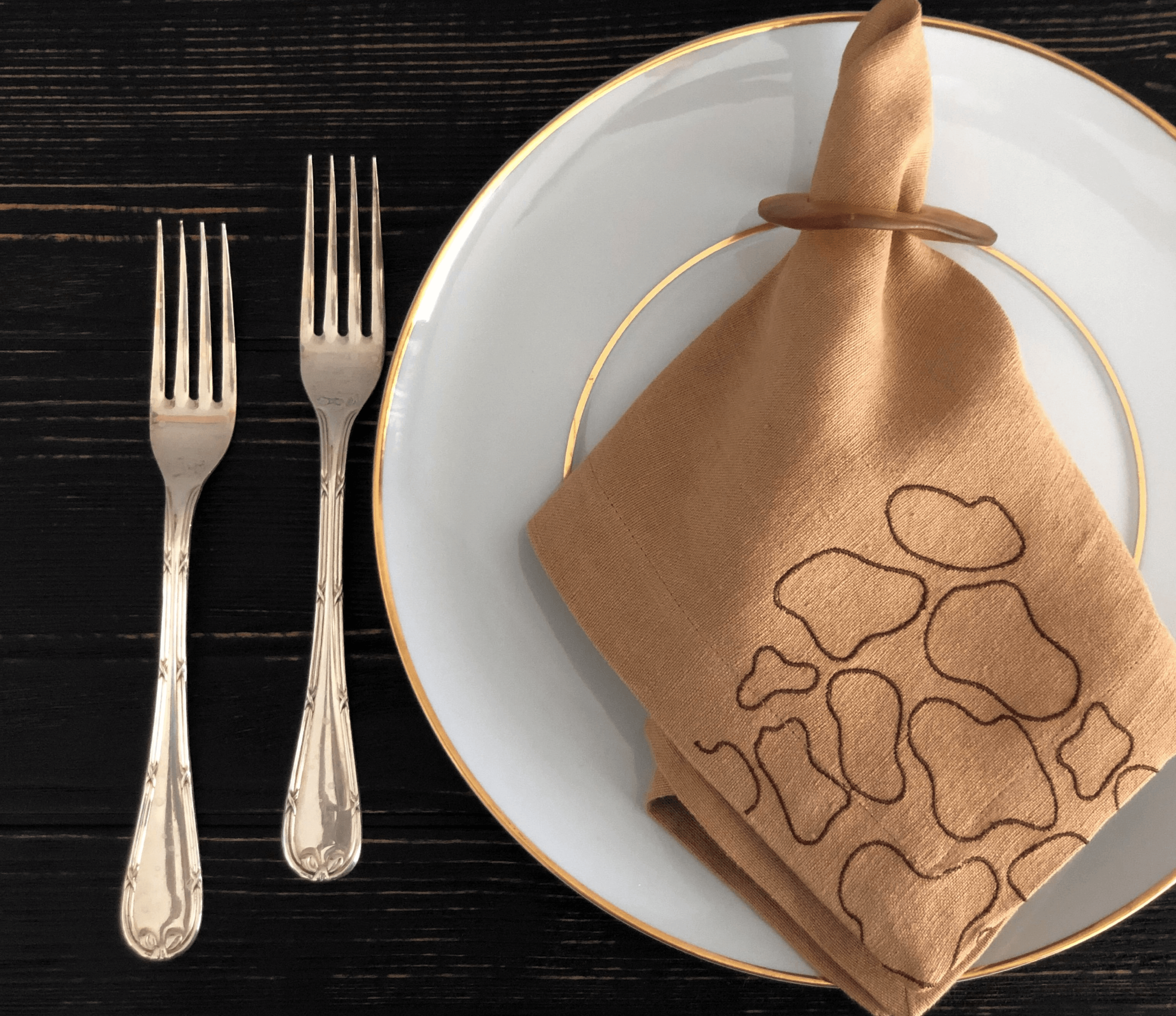 Giraffe Belgian Linen Napkins by Ladiesse