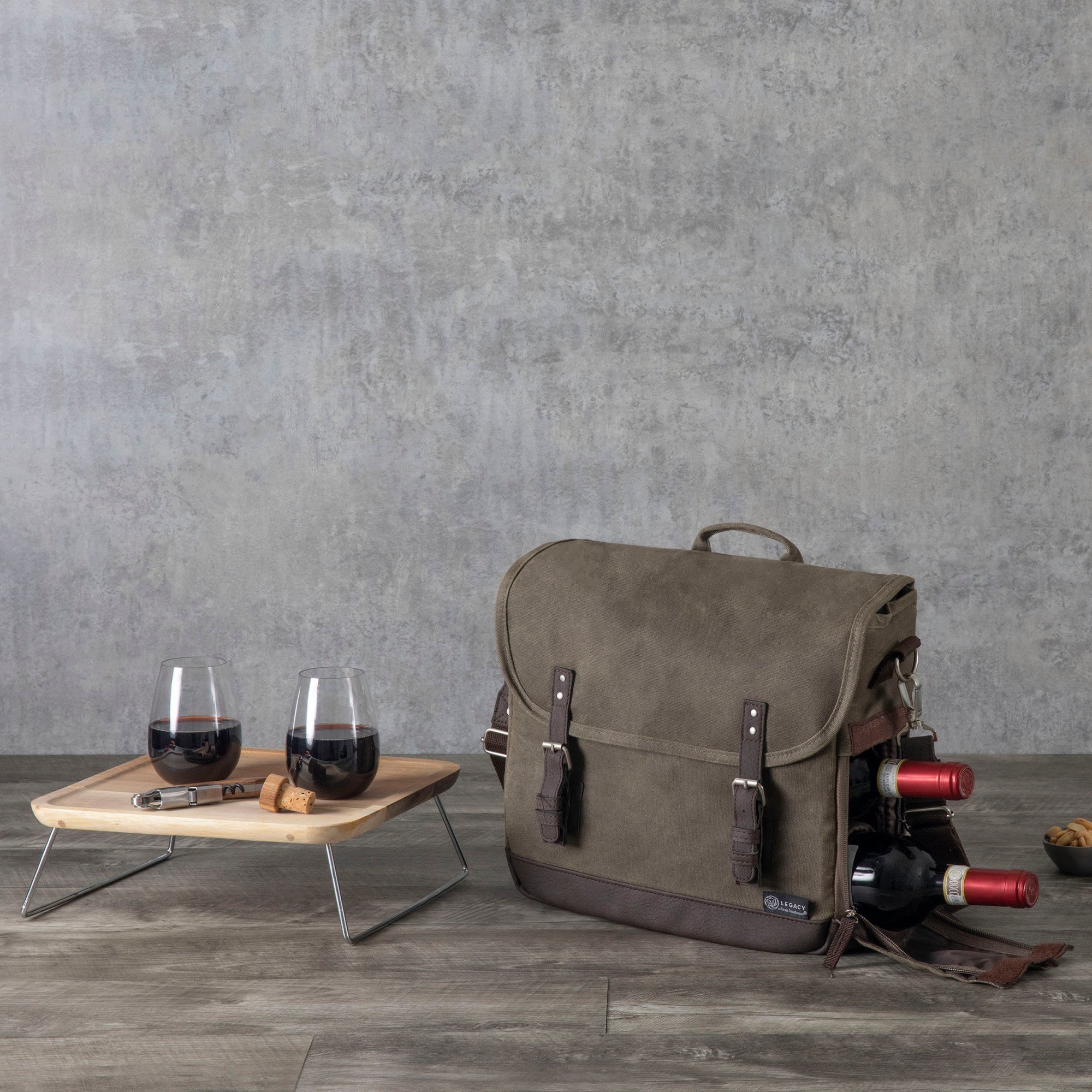 Adventure Wine Tote by Picnic Time Family of Brands