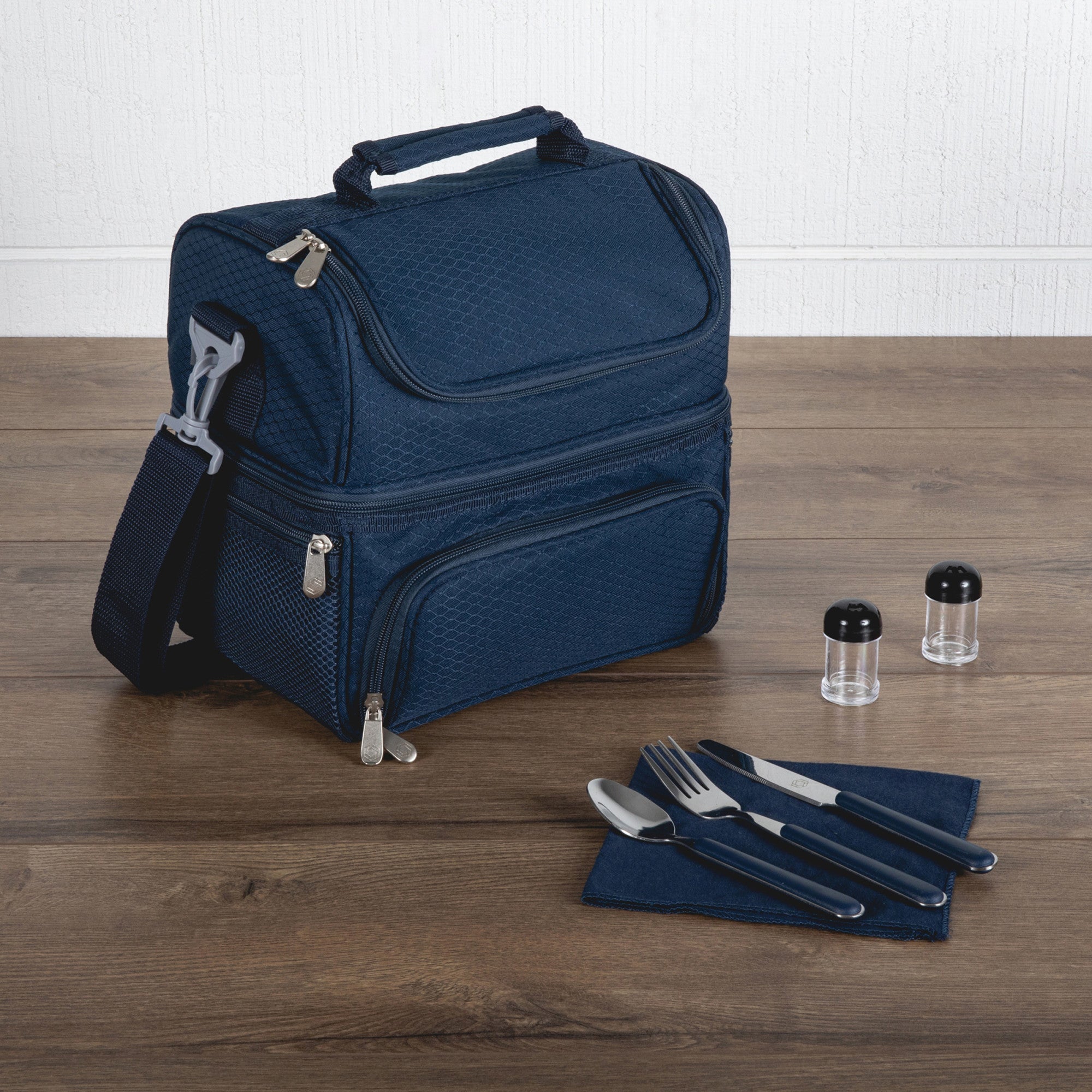 Pranzo Lunch Bag Cooler with Utensils by Picnic Time Family of Brands